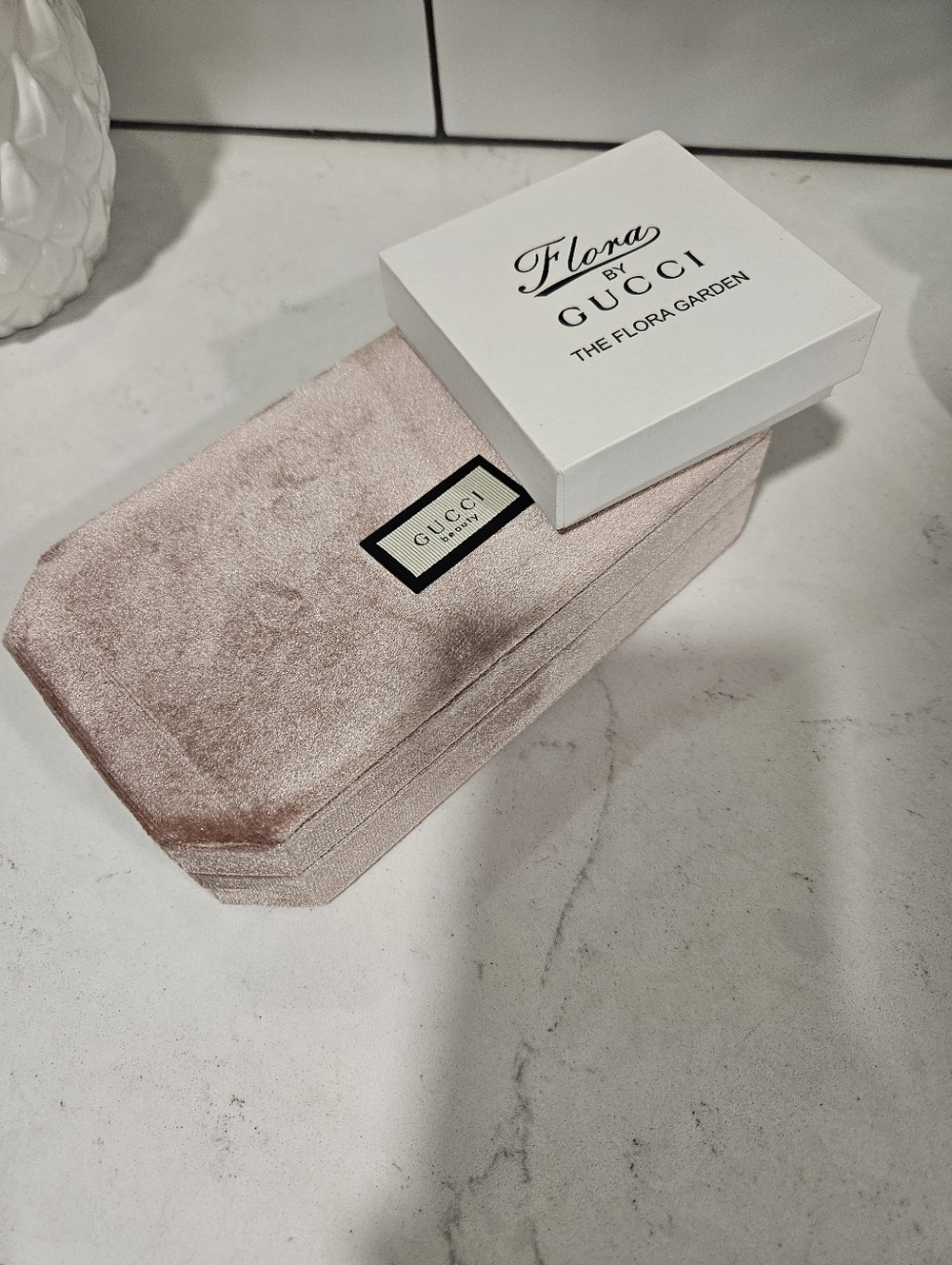 NEW Gucci Bundle Double-Sided Compact Mirror + Velvety Bamboo Jewelry Box - Picture 7 of 7